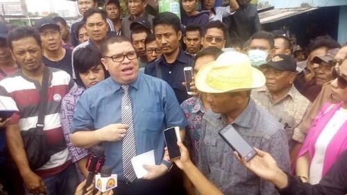 Razman: Ahok Harus Jamin Hak Warga Kalijodo Sesuai UUD '45