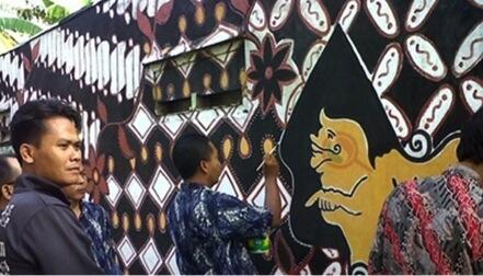 Wah Gak Cuman Pakaian Aja Gan, 5 Barang Ini Juga Bermotif batik!