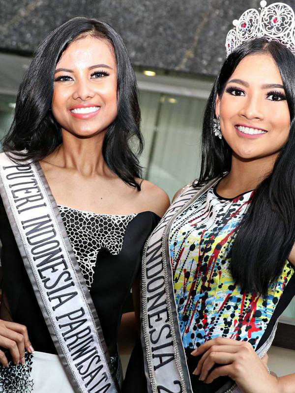 Finalis Putri Indonesia 2016 Menangis di Depan Ahok