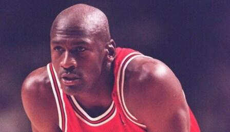 5 Pelajaran dari Kisah Michael Jordan yang Membuat Agan Berhenti Menangisi Kekalahan