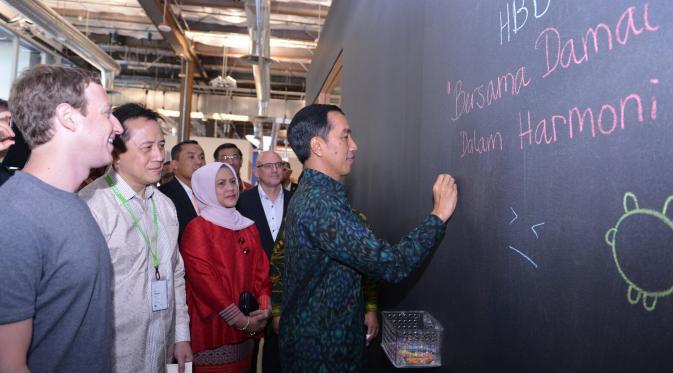 Presiden Joko Widodo mengunjungi markas besar Facebook !