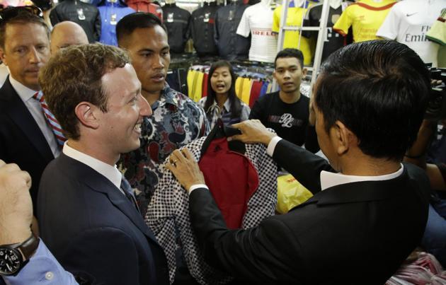 Presiden Joko Widodo mengunjungi markas besar Facebook !