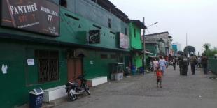Dikepung Aparat, Warga Kalijodo "Shock"