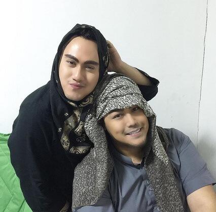 Beredar, Foto Ivan Gunawan Pegang 'Anunya' Nassar