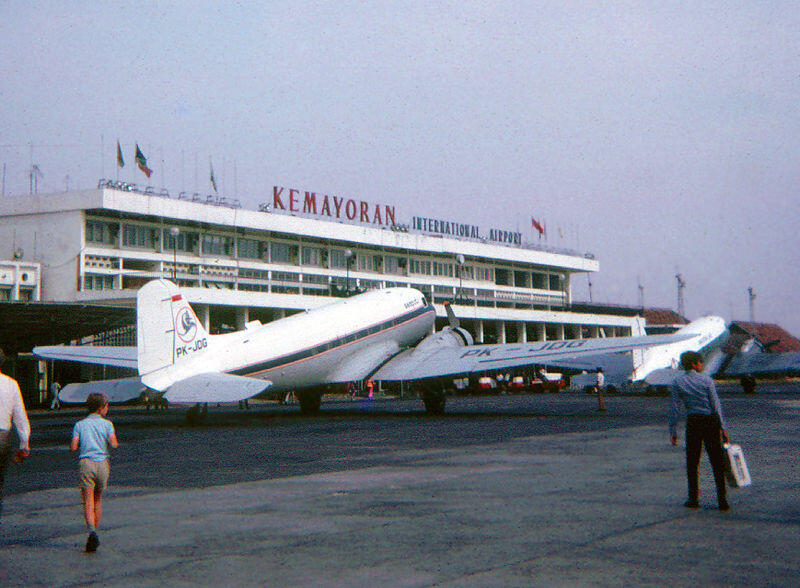 Ini 5 bandara pertama dibangun di Indonesia! Sekarang jadi apa ya?