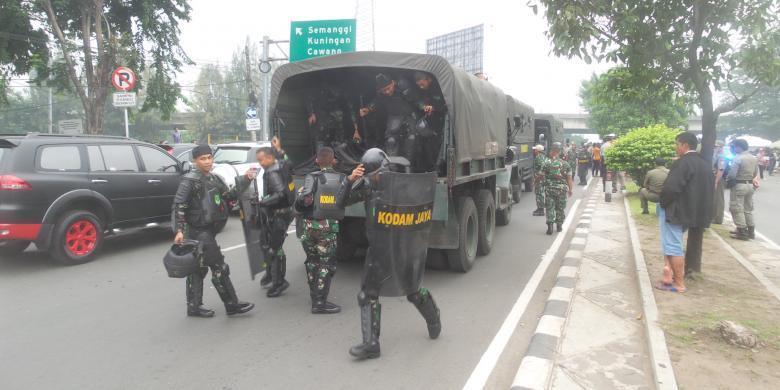 Kalijodo Didatangi Ribuan Aparat Keamanan