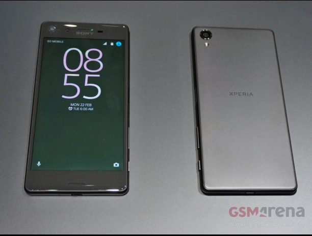 (Waiting Lounge) meet the new xperia X family from SONY