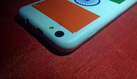 Kebangetan Murahnya, Di India Smatphone Cuman Dijual Seharga 49 ribu!!!