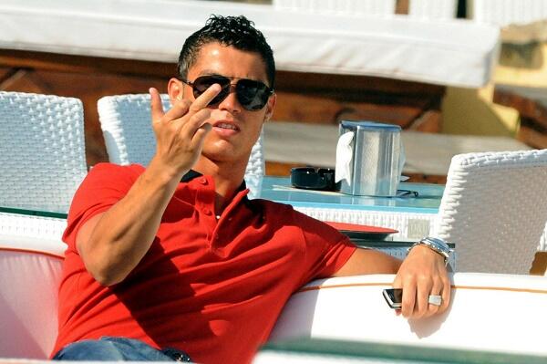 5 Bagian Tubuh Mantan Pacar Cristiano Ronaldo Yang Harus Segera di Amankan!