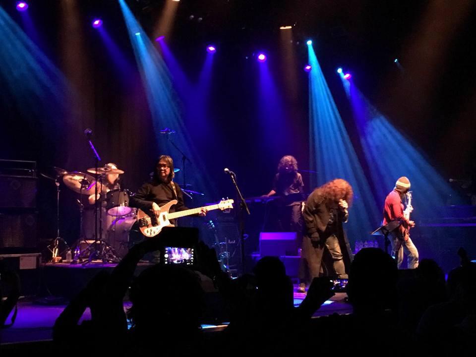 Manggung di Belanda, Elpamas Bawakan Lagu Kansas dan Pink Floyd
