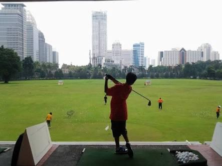 Bukan cuma Kalijodo, Senayan Golf Driving Range dilibas Ahok untuk Hutan Kota