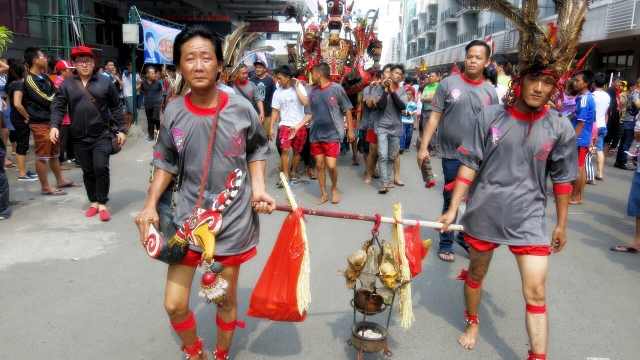 Mengerikan, ada potongan kepala manusia di acara Cap Go Meh !