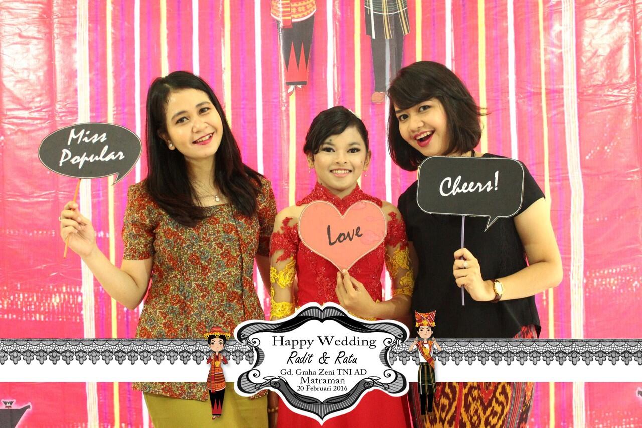 Jasa Photobooth berbagai macam acara, Foto instant untuk berbagai event