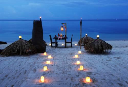 5 Tempat di Lombok Ini Bikin Hari Agan Serasa Valentine Setiap Hari!