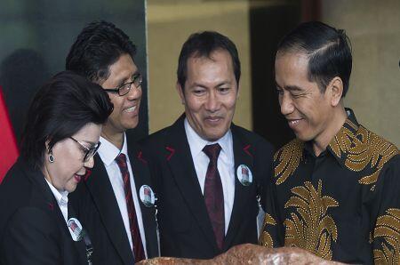 Ditangkap Polisi, Risiko Kerja Senyap KPK