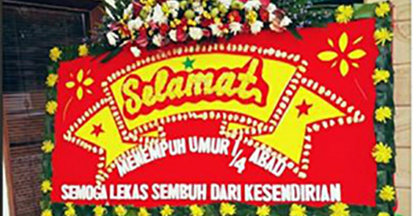Karangan Bunga…. Habis Dipakai Oom Apain ya….?