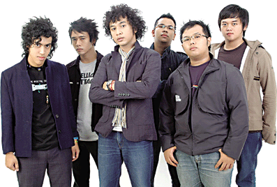 Band Indo dengan Lagu tentang MANTAN