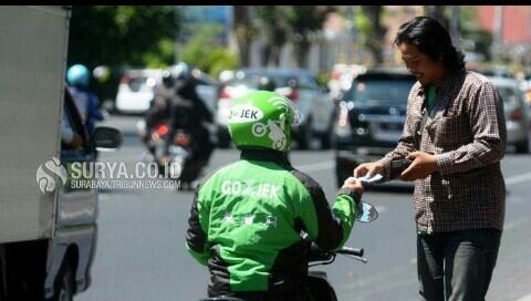 &#91;B&#93;Gojek : &quot;maaf,,mas / mba.saya ga ada kembaliannya nih&quot;&#91;/B&#93;