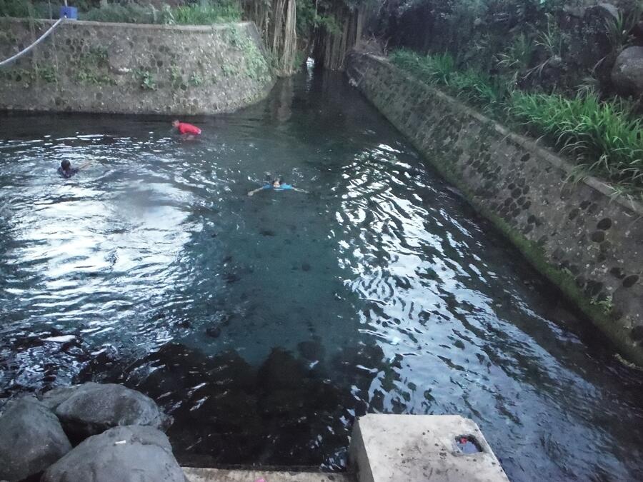 10 Sumber Mata Air dan Umbul Eksotis, Kunjungilah Saat Weekend