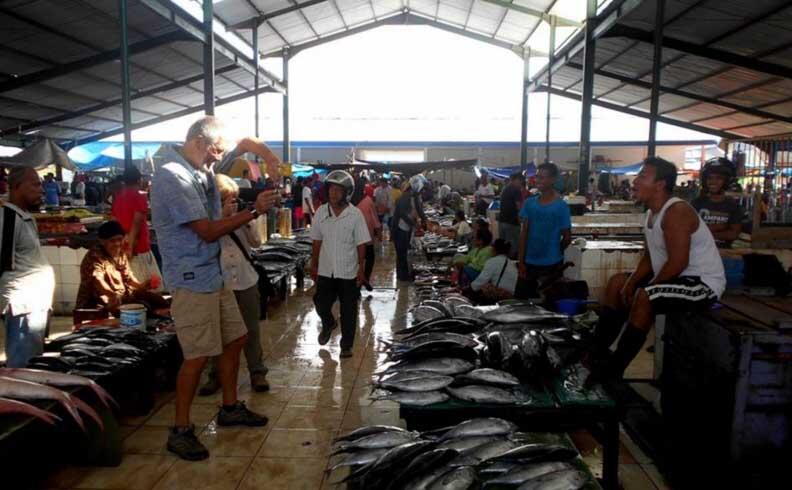 Ketika Kapal Pesiar Eropa Berkunjung ke Kota Baubau, Sulawesi Tenggara