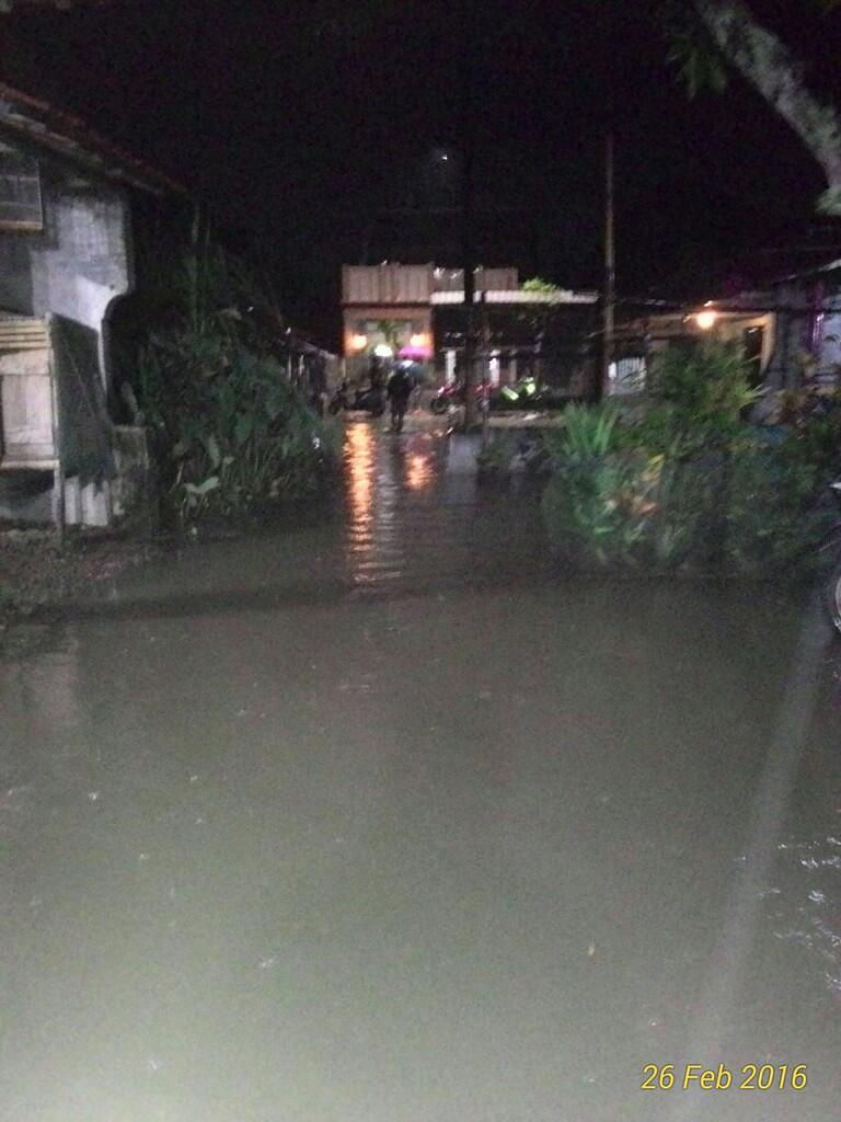 &#91;OMBAT&#93; Kota Pekalongan Tenggelam Kerena Hujan Lebat