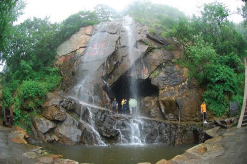 Ini Gunung Huaguo Tempat Kelahiran Monkey King Sun Go Kong di Cina