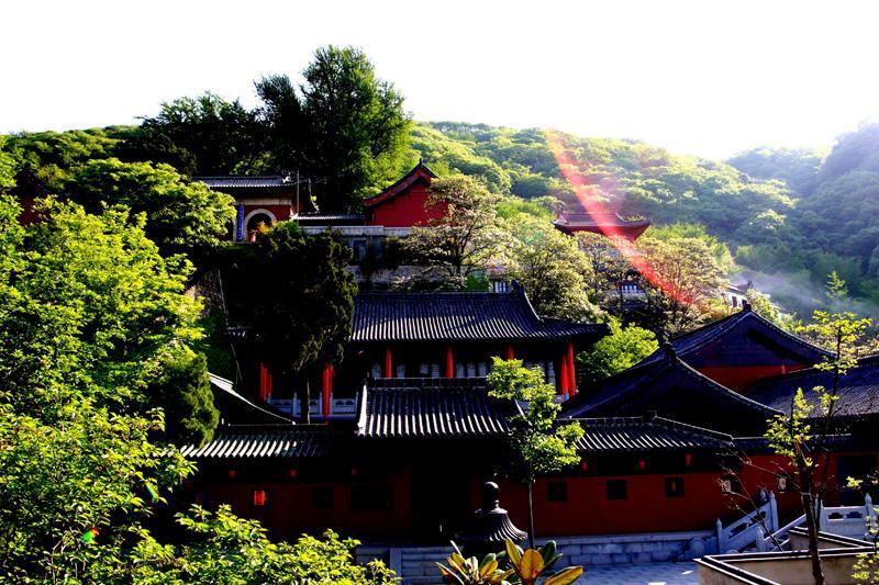 Ini Gunung Huaguo Tempat Kelahiran Monkey King Sun Go Kong di Cina