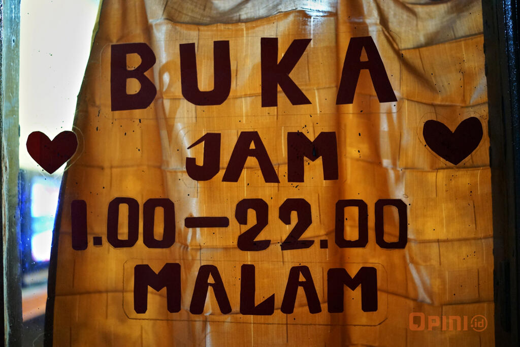 FOTO-FOTO BILIK KALIJODO SEBELUM RATA DENGAN TANAH
