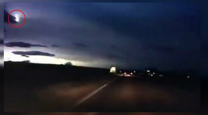 Benda misterius ubah malam di skotlandia jadi terang