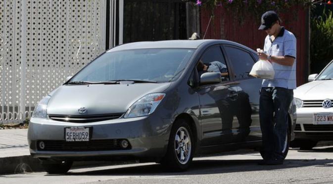 Mengintip Mobil Wah Leonardo DiCaprio