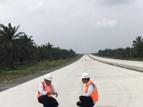 Tinjau Proyek Tol Trans Sumatera, Jokowi: Saya Ingin Melihat Langsung