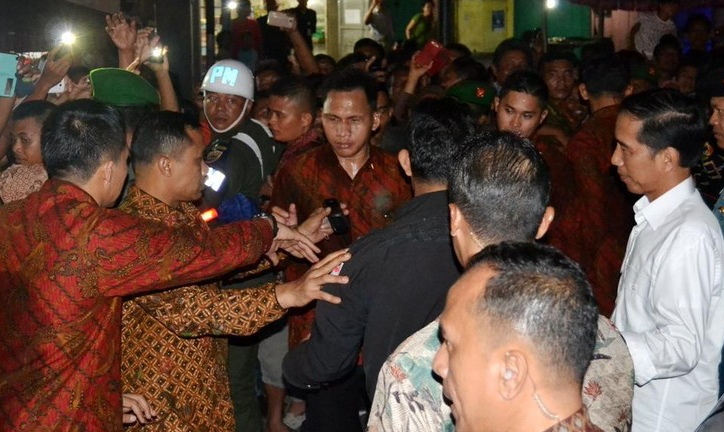 Ada di Medan, Jokowi tak rasakan gempa Mentawai