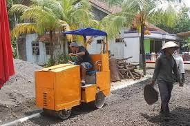 Sariman dari Cilacap Bikin Roller Mini Dari Barang Bekas