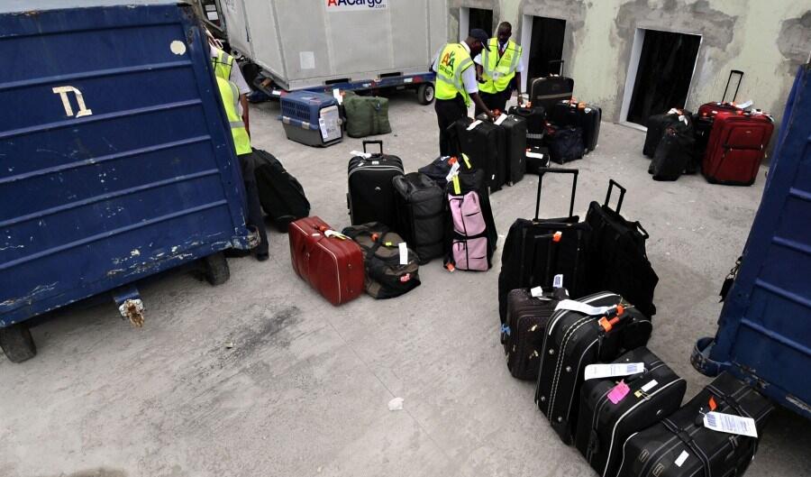 Cara Ampuh Menghadapi Teman-teman yang Sukanya Minta Oleh-oleh