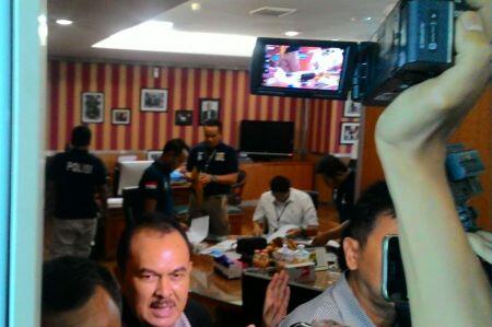 Polisi Geledah Kantor Ketua DPRD DKI