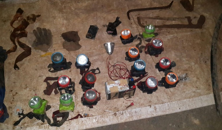 Polisi Selidiki Hasil Temuan Benda di Gorong-gorong Jl Medan Merdeka