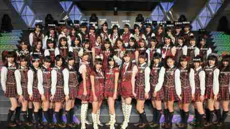 Cara Industri Hiburan di Jepang untuk Menjaga Idol Tetap Single