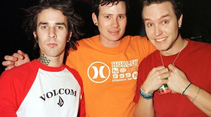 Blink 182 Dulu dan Sekarang, Lebih Suka Mana?