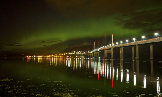 Kumpulan foto menakjubkan Aurora Borealis semalam, Simak yuk