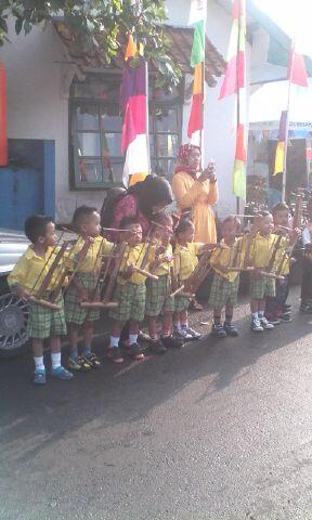 &#91;KOMBAT&#93; Hari ini Pekan Imunisasi Nasional Polio 2016 serempak di seluruh Indonesia
