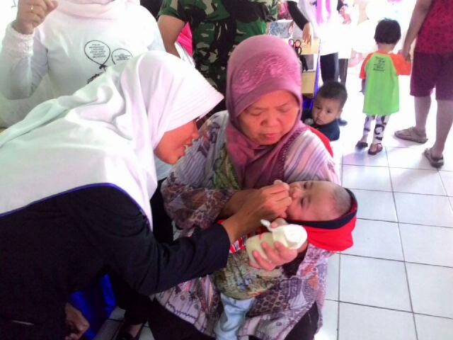 &#91;KOMBAT&#93; Hari ini Pekan Imunisasi Nasional Polio 2016 serempak di seluruh Indonesia