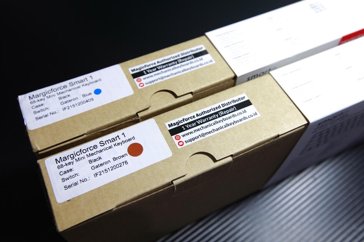 &#91;KEYBOARD&#93; Unboxing Magicforce Smart 68 Mini Mechanical Keyboard