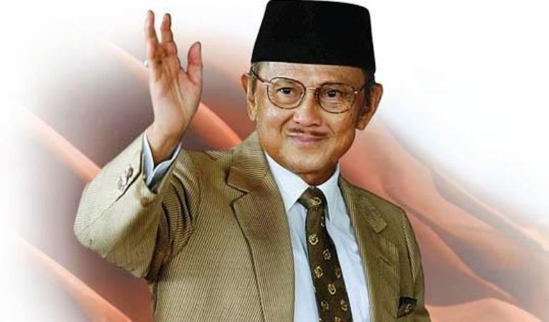 4 Fakta BJ Habibie, Presiden dan Manusia Tercerdas di Dunia