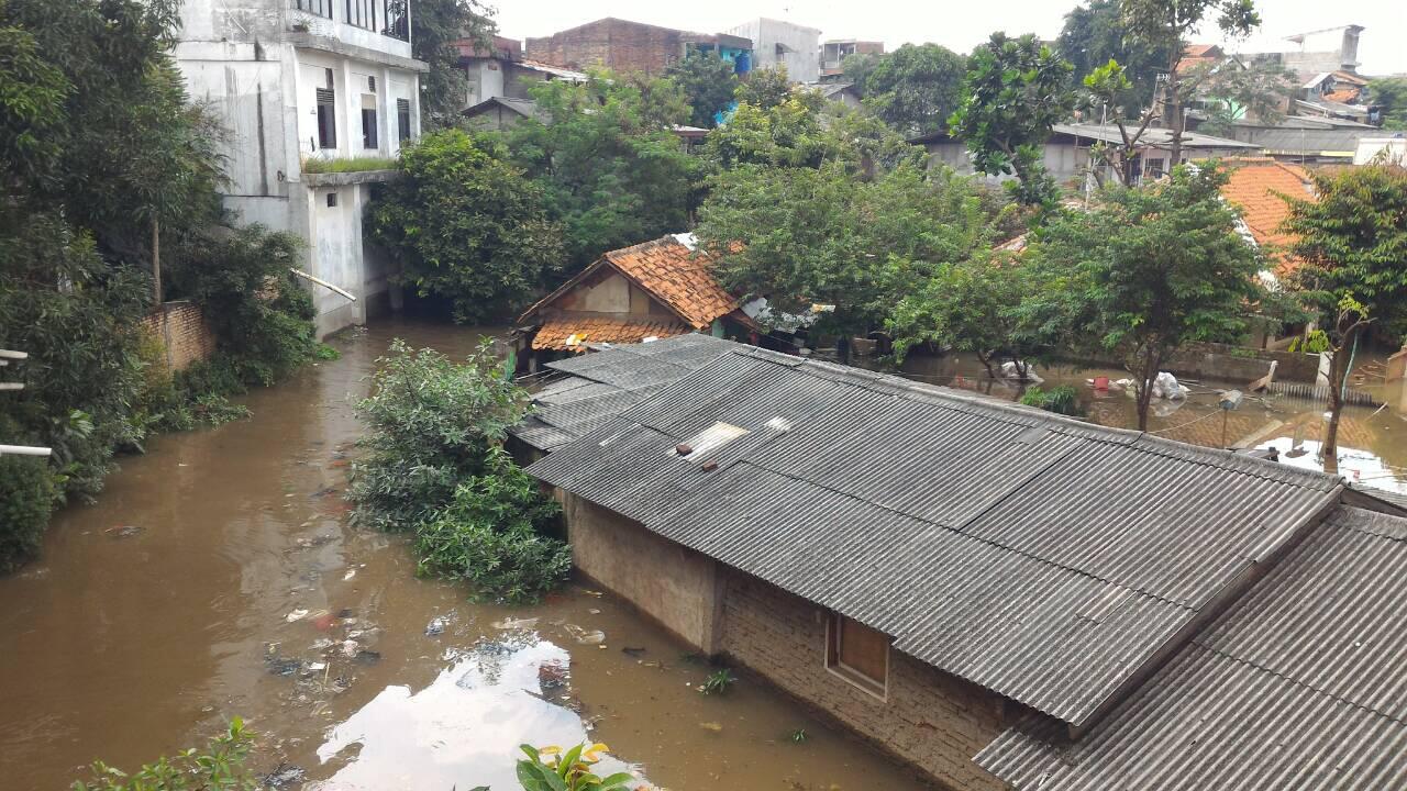Ciliwung Meluap, Permukiman di Condet Jaktim Ikut Kebanjiran