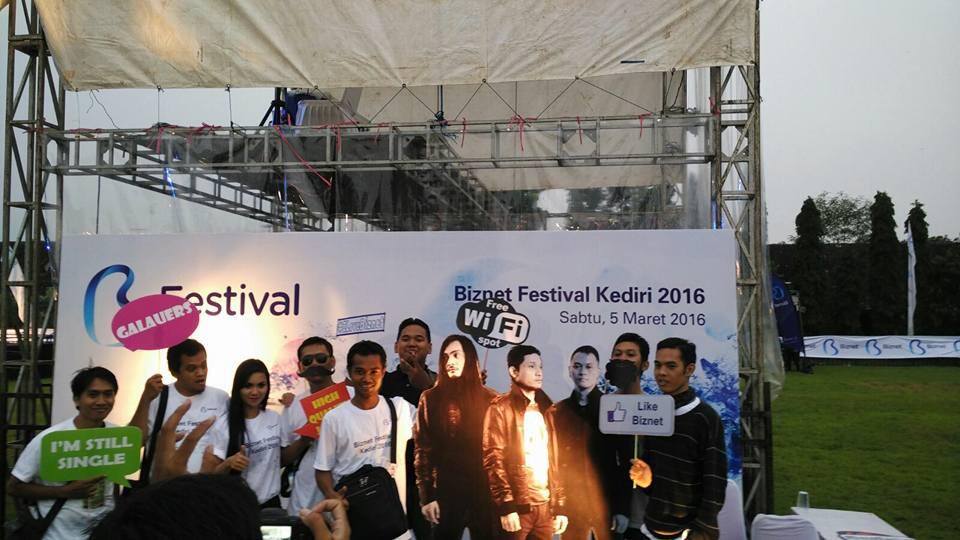 &#91;FR&#93;Reg. Karesidenan Kediri @Biznet Festival Kediri 2016 with Andra and the Backbone