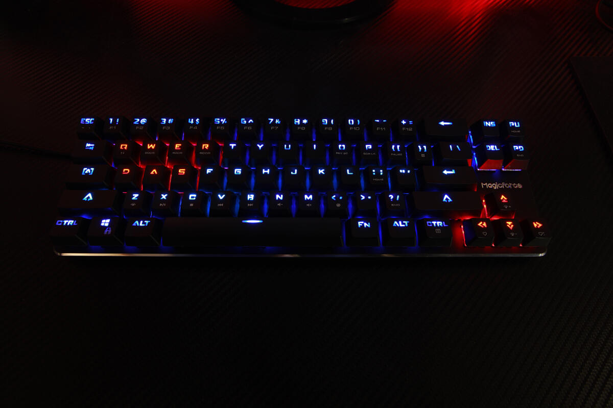 &#91;KEYBOARD&#93; Unboxing Magicforce Smart 68 Mini Mechanical Keyboard