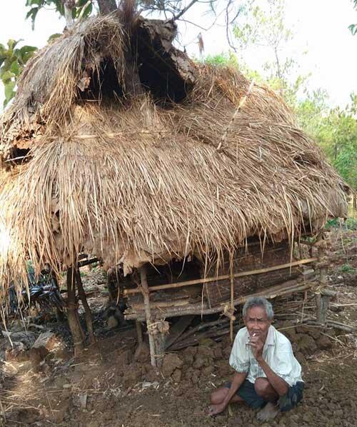 &#91;Berbagi Ceria Episode 4&#93; Bantu Kami Agar Mbah Salikin Tersenyum