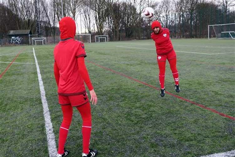 Timnas Wanita Afghanistan Luncurkan Jersey Hijab