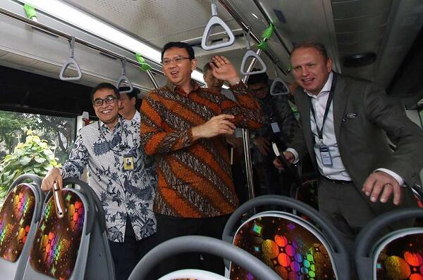 Begini Nih Penampakan Si Bus Pengganti Metromini 