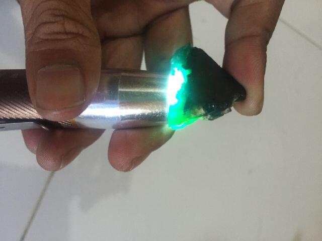 Lelang Rough Bacan End Malam ini jam 23.00